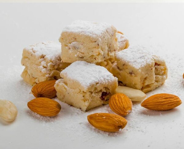 Keçecizade Square Kavala Almond Cookie