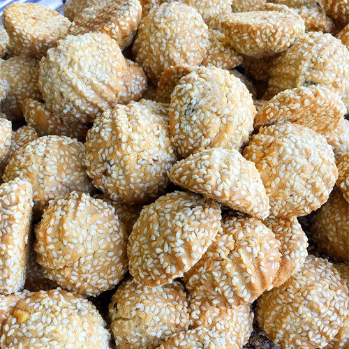 Authentic Hatay Date Cookies (Kömbe) - Turkish Ali Bazaar